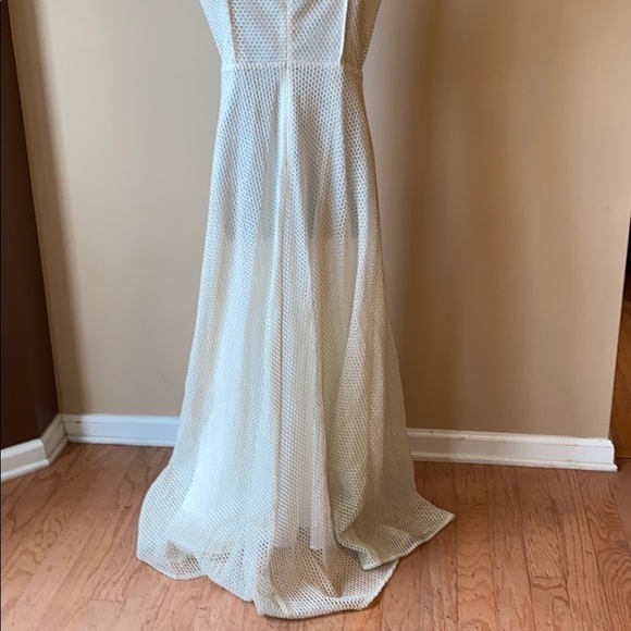 NWT GRACIA SLEEVELESS CREAM & GOLD MAXI DRESS - Picture 13 of 13